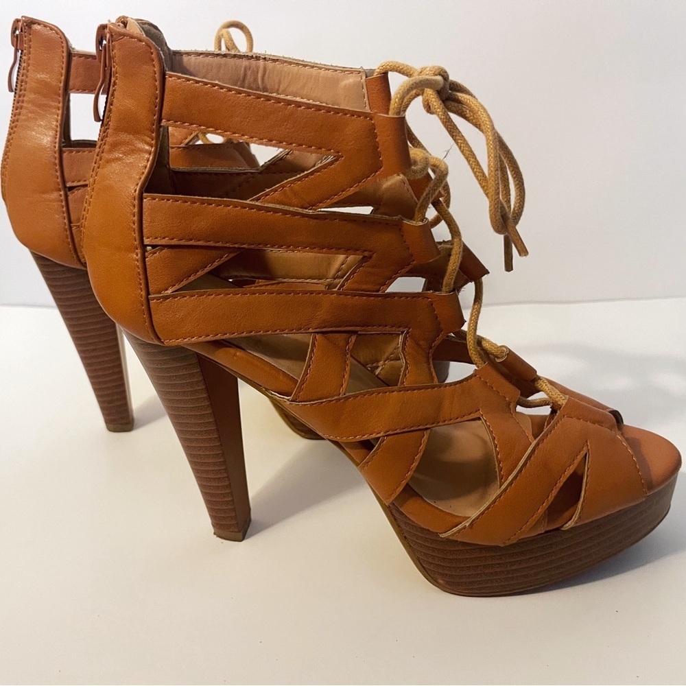 TOP Moda Tan Strappy Heels - Picture 2 of 14
